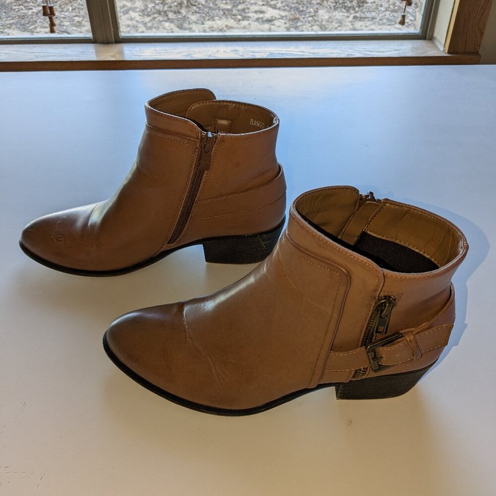 Boutique by Corkys Women's Size 8 Rango Taupe Leather Ankle Booties Boots